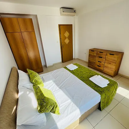 Sunny House 301 Two Bedroom * Slantschew brjag