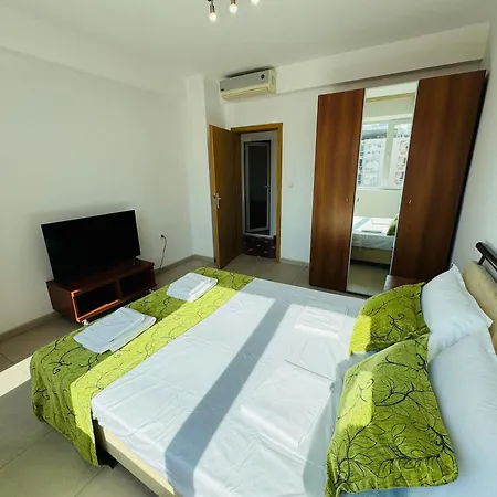 Apartment Sunny House 301 Two Bedroom *
